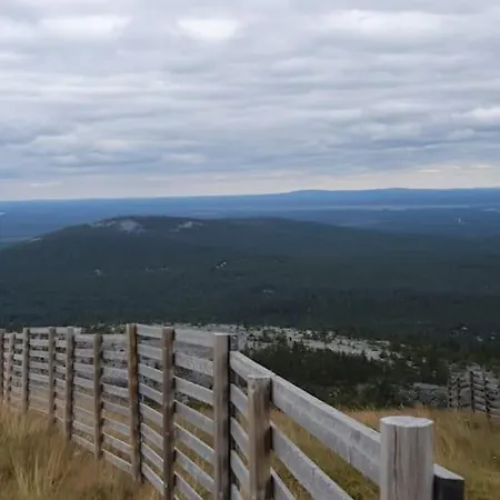 Esteri Pyhätunturi